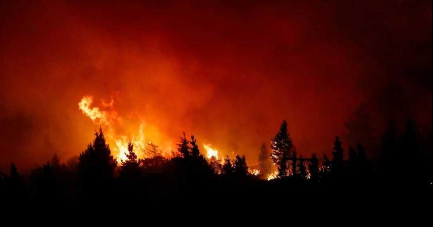 Parque Nacional Nahuel Huapi- ya son maacutes de 18 mil hectaacutereas consumidas por el fuego