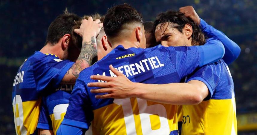 Se filtroacute una nueva camiseta de Boca que encendioacute la poleacutemica en las redes