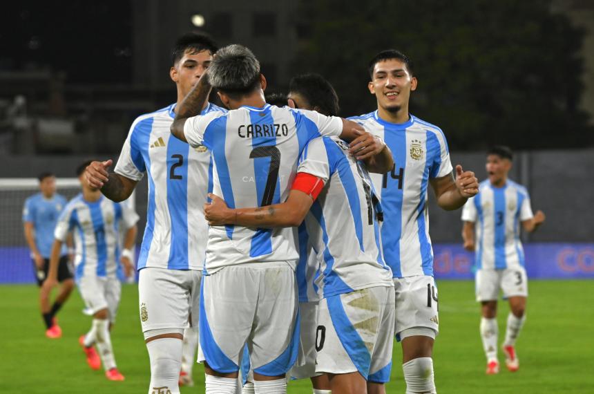 Sub 20- Argentina terminoacute sufriendo pero vencioacute a Uruguay