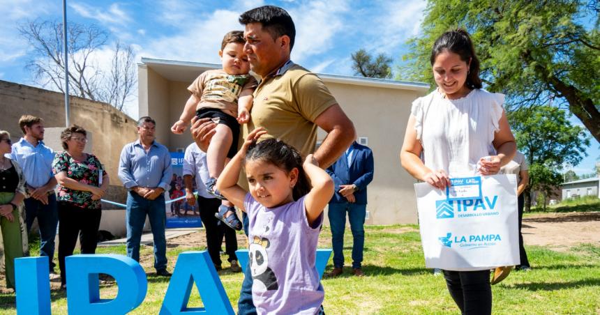 El desmantelamiento de la poliacutetica de haacutebitat es un golpe a las familias trabajadoras