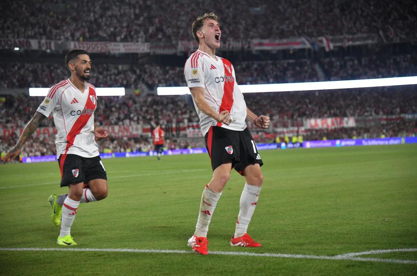 River le ganoacute a Independiente en el Monumental