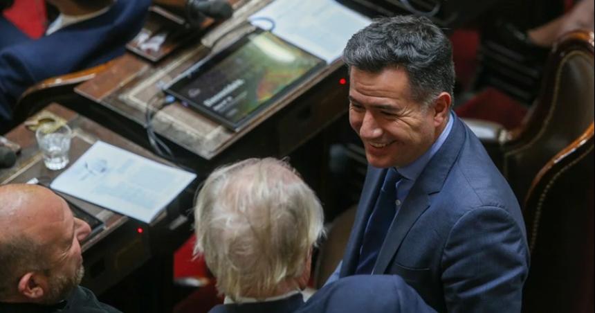 Admiten que el Gobierno la tiene complicada en el Senado con la suspensioacuten de las PASO