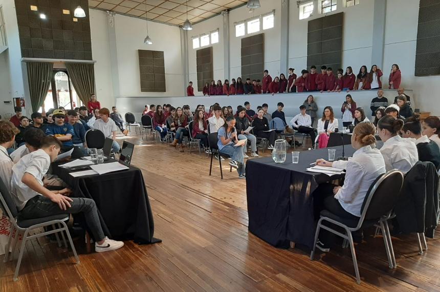 Maacutes de 2000 estudiantes participaron de Educacioacuten  Justicia durante 2024