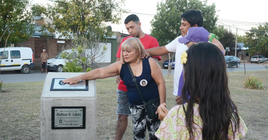 Nombran como Andrea Loacutepez a una plaza en Santa Rosa