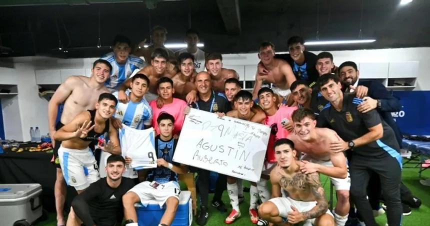 La Seleccioacuten argentina Sub 20 le dedicoacute la victoria ante Colombia a Ruberto