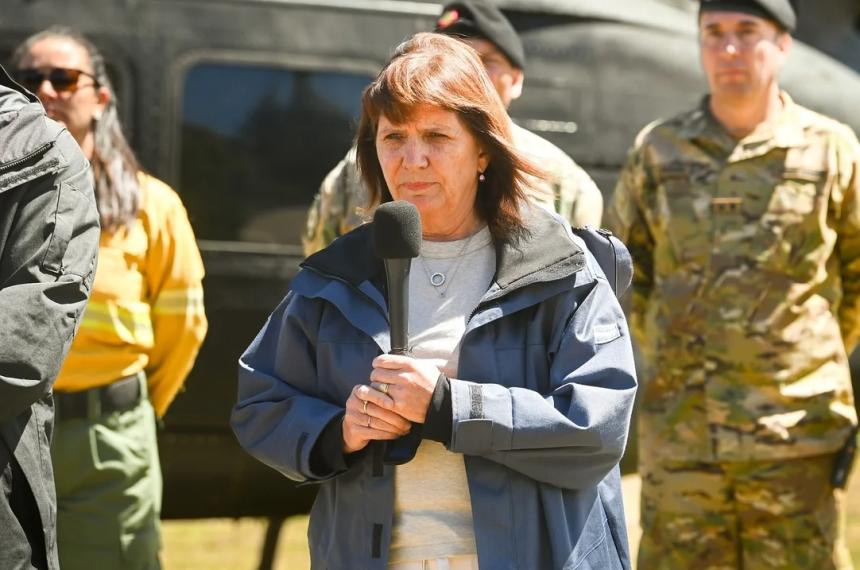 Patricia Bullrich es la responsable de la lucha contra el fuego desde diciembre