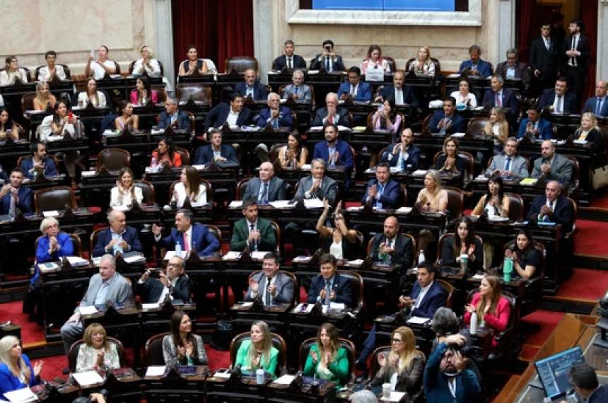 La Caacutemara de Diputados aproboacute el proyecto de Ficha limpia