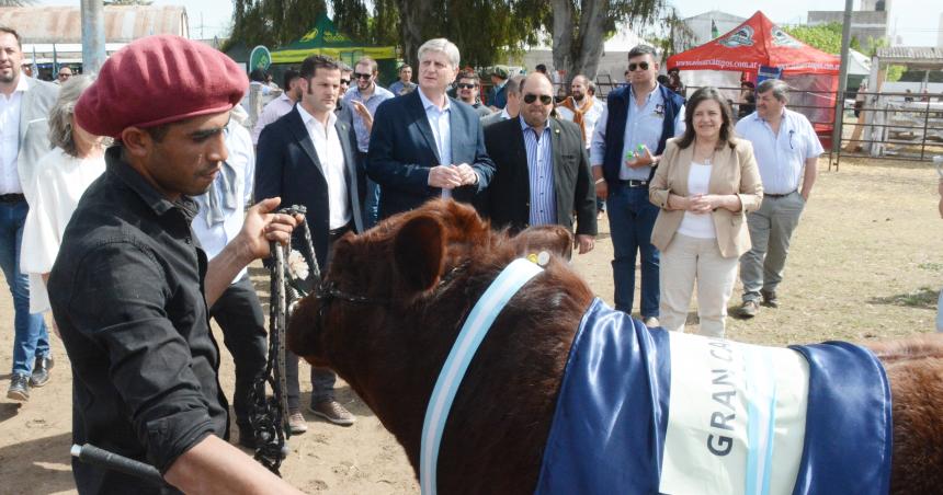 La Agriacutecola cuestiona la cifra de la carga impositiva