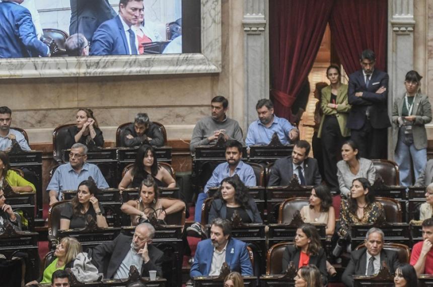 El bloque de Unioacuten por la Patria en Diputados presentaraacute un pedido de Juicio Poliacutetico contra Milei