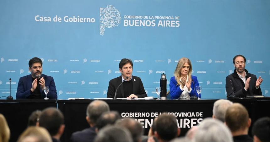 Kicillof lanzoacute su agrupacioacuten y llamoacute a construir una alternativa poliacutetica al modelo de Milei