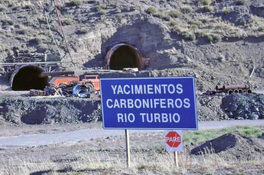 El Gobierno anuncioacute que Yacimientos Carboniacuteferos Riacuteo Turbio pasaraacute a ser sociedad anoacutenima