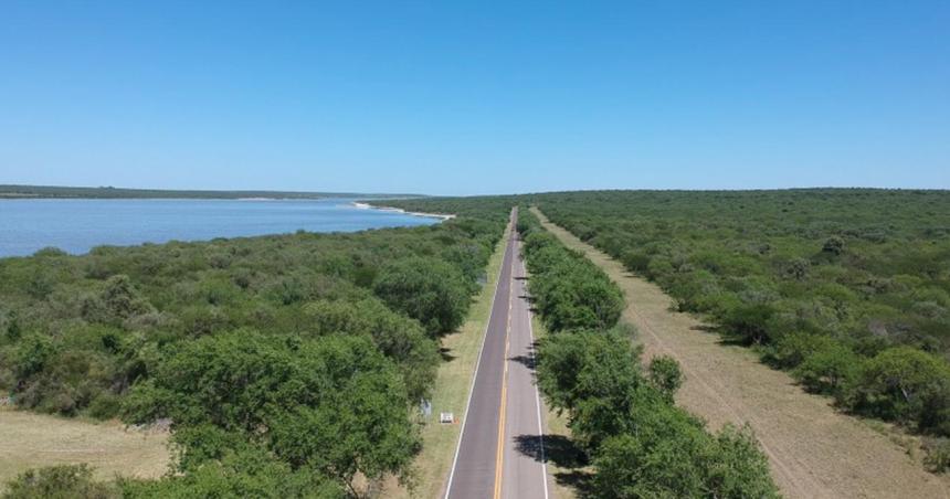 Drones en ganaderiacutea bajo monte de caldeacuten y arbustal de jarilla- una revolucioacuten tecnoloacutegica