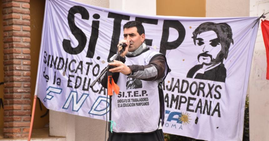 El SiTEP se sumoacute al paro docente con criacuteticas a Nacioacuten y un reconocimiento a La Pampa