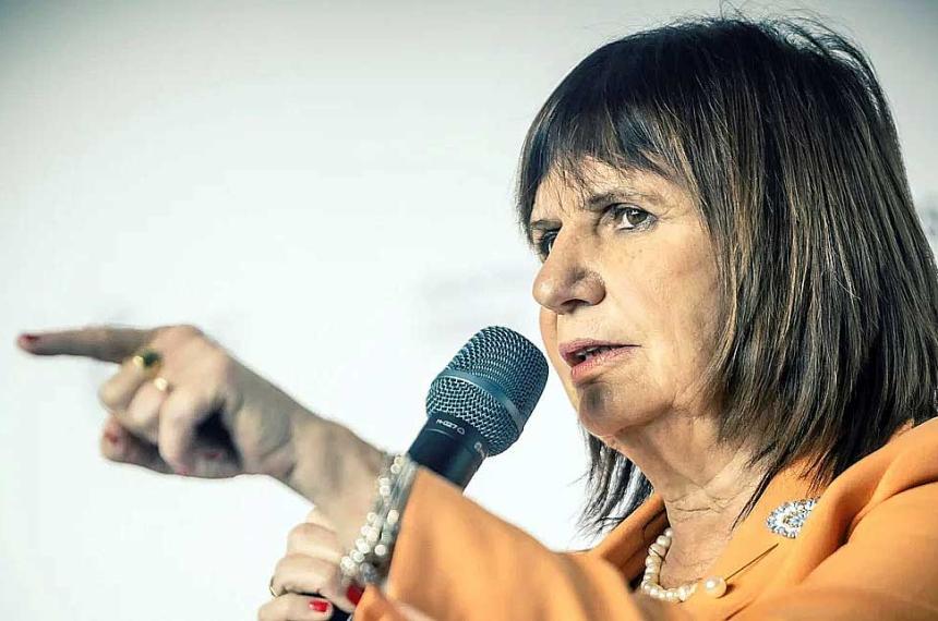 Patricia Bullrich arremetioacute contra Axel Kicillof- Tu inutilidad estaacute costando vidas