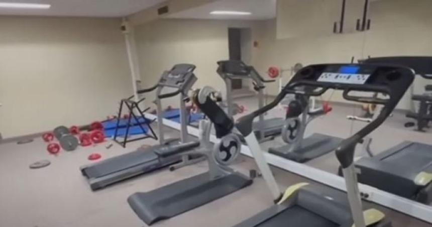 Despueacutes de 15 meses el gobierno encontroacute un gym solo para gerentes de la exAFIP 