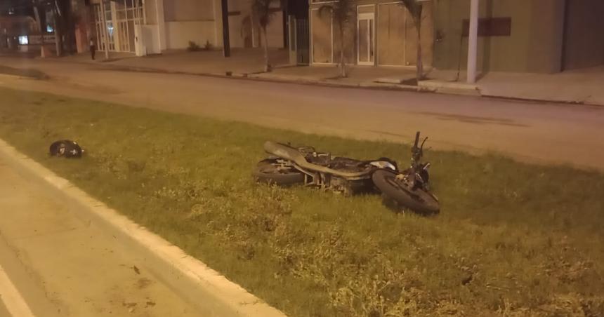 Mujer en moto chocoacute a otra que caminaba- ambas lesionadas