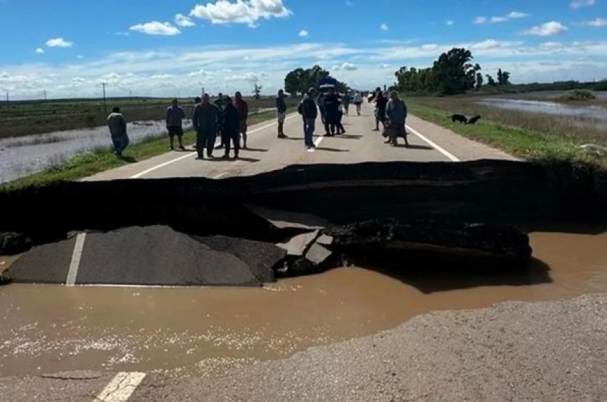 Por las lluvias colapsoacute un tramo de la Ruta 3 Sur