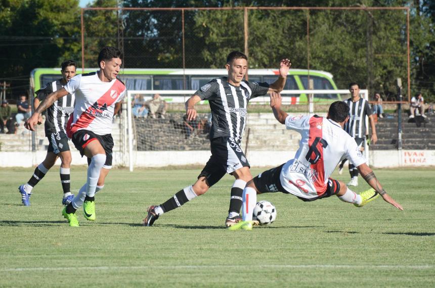 Santa Rosa y Campos a paso firme