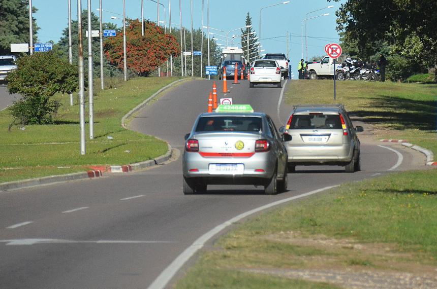 Multas en la Peroacuten- 386 mil pesos por exceso de velocidad