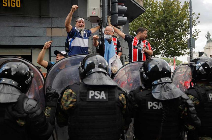 El Gobierno denunciaraacute a la jueza que liberoacute a los detenidos por los incidentes en el Congreso