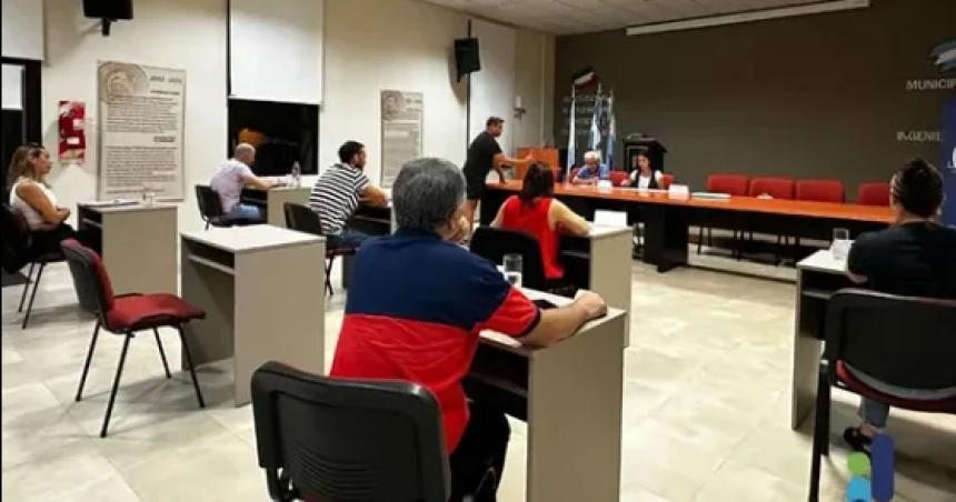 Se terminoacute de romper el bloque oficialista en el Concejo Deliberante de Ingeniero Luiggi