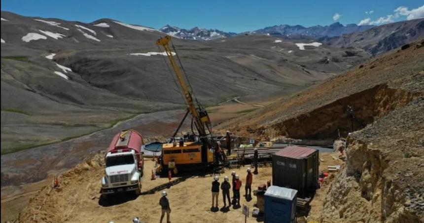 Mineriacutea en Mendoza- avanza la exploracioacuten de Cerro Amarillo