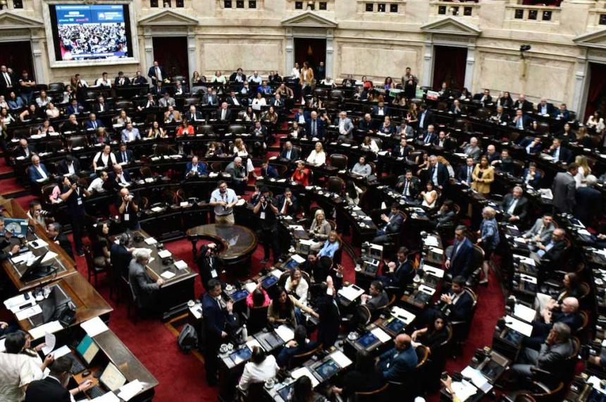 Queacute significa la aprobacioacuten del Congreso y cuaacuteles son los pasos del Gobierno para cerrar el acuerdo