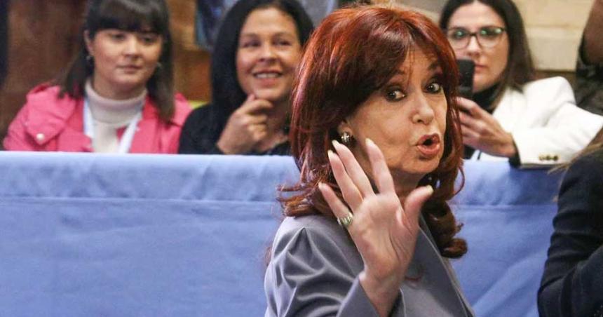 Cristina Kirchner- A Videla y a Massera nunca les prohibieron ingresar a EEUU