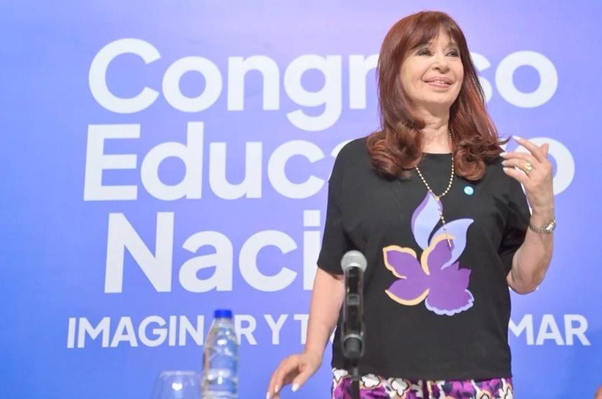 Cristina Kirchner criticoacute ferozmente a Milei y advirtioacute sobre una creciente descomposicioacuten institucional en el paiacutes